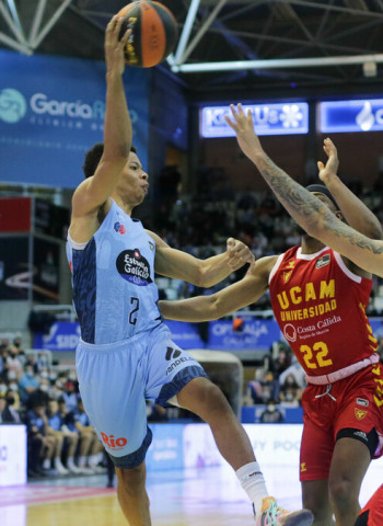 El Río Breogán se lleva una gran batalla ante UCAM Murcia (94-89)