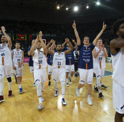 El Morabanc Andorra toma Miribilla (82-87)