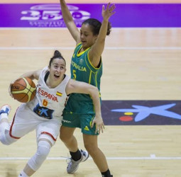 España supera el primer test con nota alta (58-55)