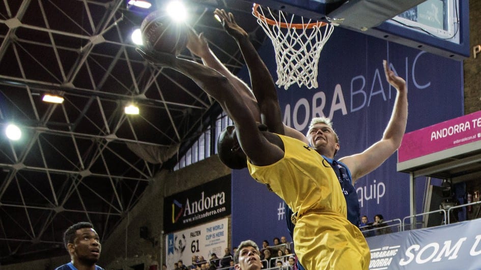 Daniel Clark ficha por el MZT Skopje
