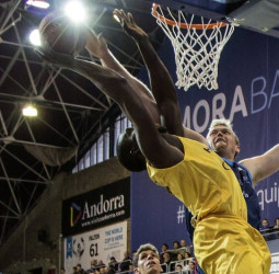 Daniel Clark ficha por el MZT Skopje