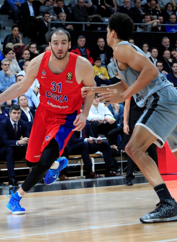Kostas Koufos, más fuera que dentro del CSKA Moscú