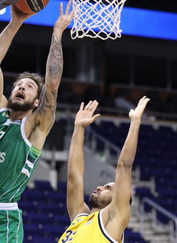 El Zalgiris Kaunas pierde por lesión a Joffrey Lauvergne e irá al mercado
