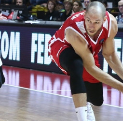 Kim Tillie se va al Buducnost
