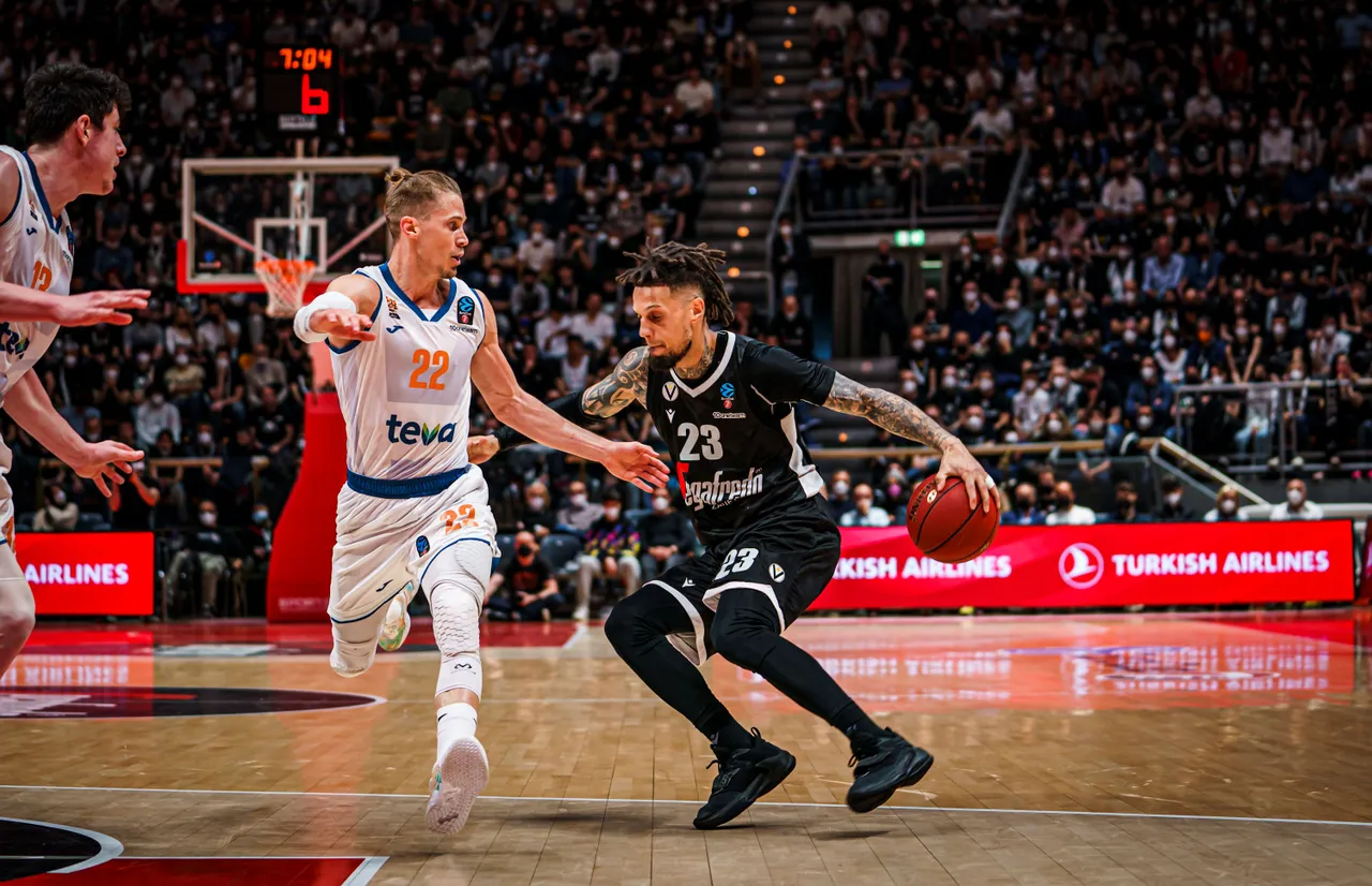 Un mal final de partido condena al Ulm ante la Virtus (83-77)
