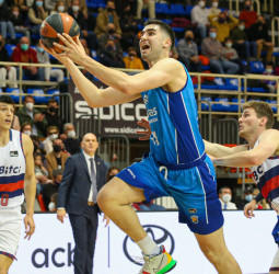 Dusan Ristic lleva al triunfo al Urbas Fuenlabrada (84-70)