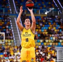 El Gran Canaria renueva a Miquel Salvó y no cuenta con Benite