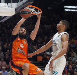 Valencia basket se impone ante un Real Madrid que sigue acusando la baja de Luka Doncic (96-88)