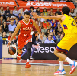 UCAM Murcia y Herbalife Gran Canaria se intercambian a Lecomte y Radicevic