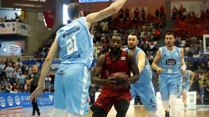 Remontada fuenlabreña para una victoria de oro en Lugo (92-96)
