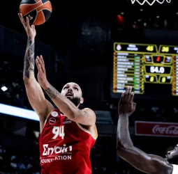 El Madrid se despide de la EuroLeague luchando hasta el último lanzamiento, 84-86 [3-1]
