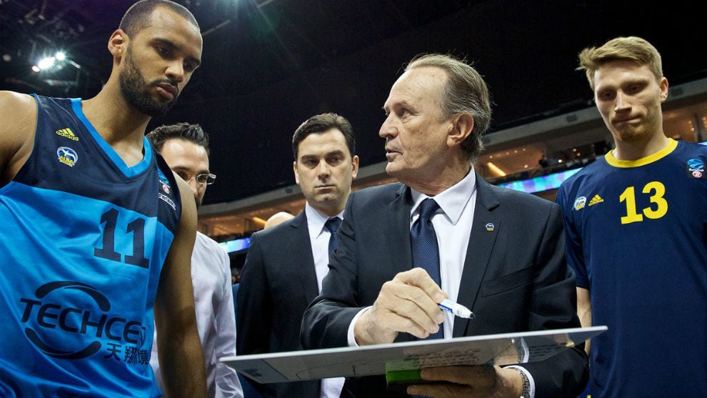 Aíto García Reneses es nombrado mejor entrenador de la EuroCup