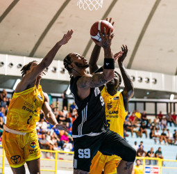 El Dreamland Gran Canaria cae ante la Virtus Segafredo Bologna (79-62)