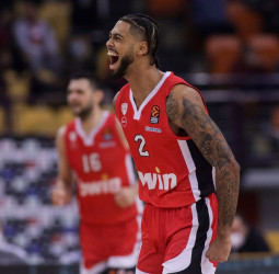 Tyler Dorsey se debate entre volver al Olympiacos o fichar por el Fenerbahce