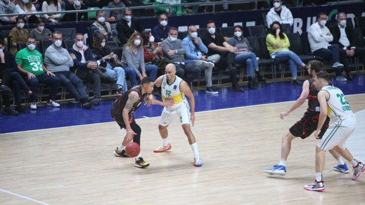 El Gran Canaria suma la cuarta victoria europea (74-85)