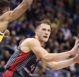 Nedovic, otra vez con problemas físicos