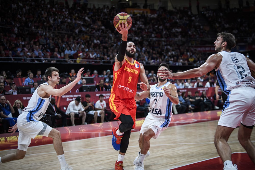 España vuelve a subir a la cima del mundo (95-75)