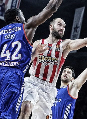 Quinto partido entre Olympiacos y Anadolu Efes; Vivir o morir