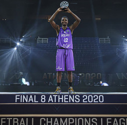 Thad McFadden, MVP de la fase final en Atenas
