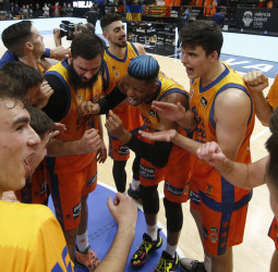 Hermannsson y Rivero tumban a BAXI Manresa (90-85)