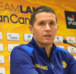 Lakovic: «Hiopos Lleida tiene alguna victoria menos de la que debería»