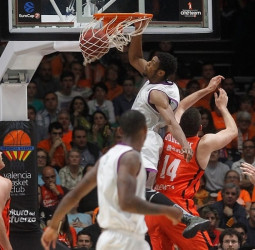 Unicaja y Jeff Brooks llegan a un acuerdo de renovación