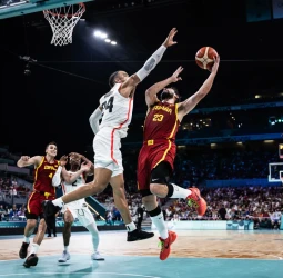 España se va de los Juegos con honores, 88-85