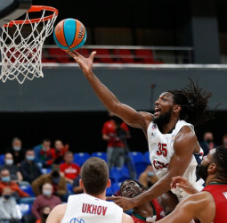 Kenneth Faried abandona el CSKA Moscú