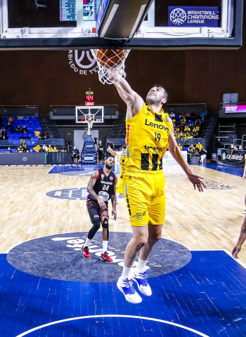Cita de lujo en el sweet 16