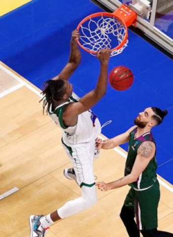 Alpha Kaba, en la agenda del Olympiacos