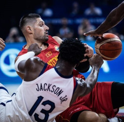 USA supera una exigente prueba ante Montenegro (85-73)