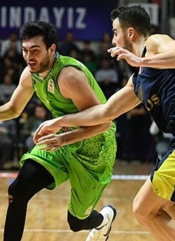 Fenerbahce vs Tofas Bursa, el último asalto por el título turco
