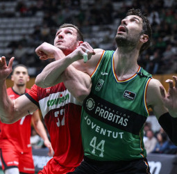 El Joventut supera al Granada tras un impresionante último cuarto, 96-82