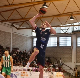 El Monbus Obradoiro se corona en Vilagarcía (78-85)