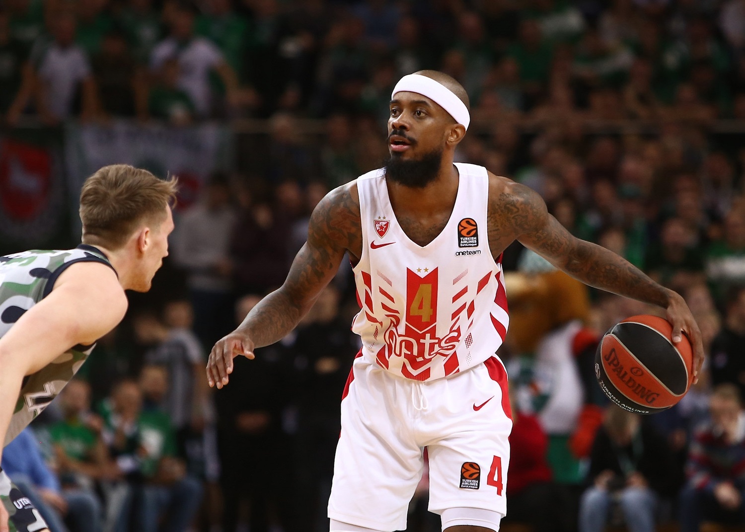 El Estrella Roja ahonda la crisis del Zalgiris como local (59-61)