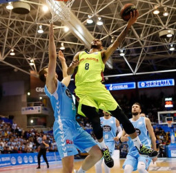 El Barça Lassa impone su jerarquía en Lugo (75-92)