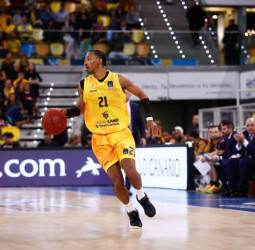Mehdy Ngouama concluye su vinculación con el Dreamland Gran Canaria