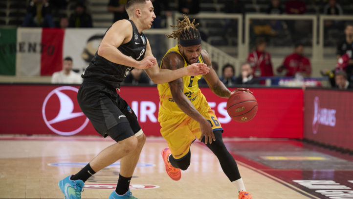 El Gran Canaria tira de oficio pero se queda corto en Trento (75-72)