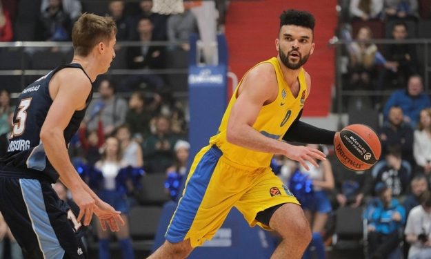 Los Pelicans se fijan en Elijah Bryant