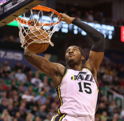 Los Jazz ofrecen a Favors a los Bulls por Mirotic