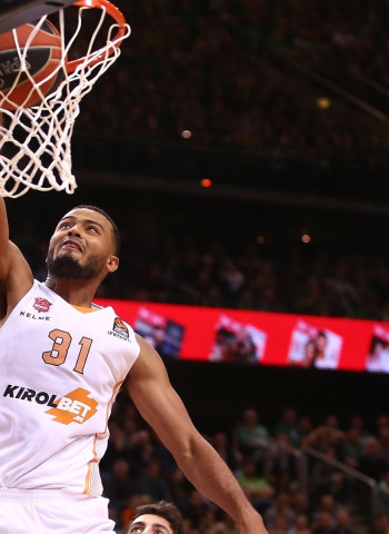 El Baskonia se estrena con victoria en Kaunas (58-70)
