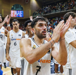 El Real Madrid pasa a la final tras derrotar a un combativo Barça (89-83)