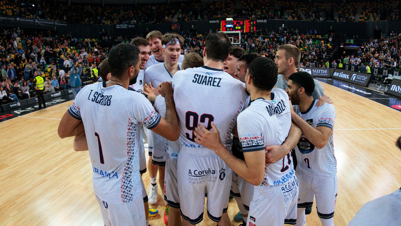 El Monbus Obradoiro se agarra a la permanencia, 72-75