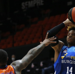 Jasiel Rivero, en el punto de mira del Unicaja Málaga