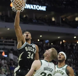 Los mejores Bucks del año arrasan a los Celtics
