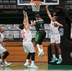 El Joventut no tiene ritmo tras el parón (77-87)
