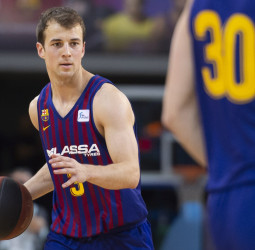 Kevin Pangos, en la recta final de su recuperación