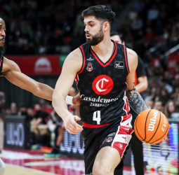 El Casademont Zaragoza se hace fuerte en el Príncipe Felipe, 82-71