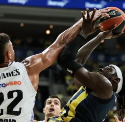 La racha invicta de Fenerbahce en casa frente al inicio perfecto del Real Madrid