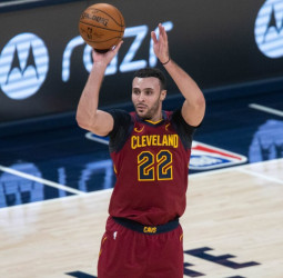 Larry Nance Jr., en el punto de mira de los Celtics y los Sixers